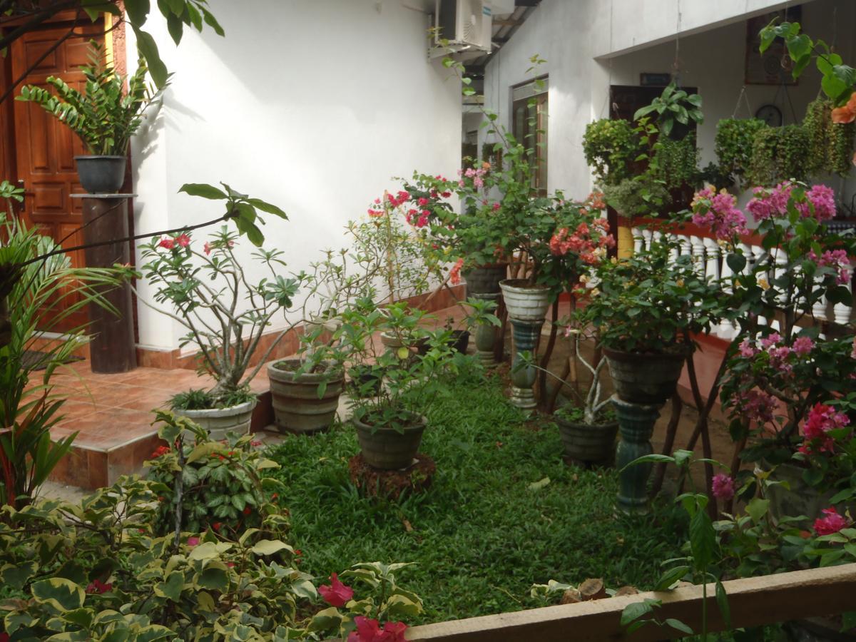 New Jaya Villa Bentota Exterior photo
