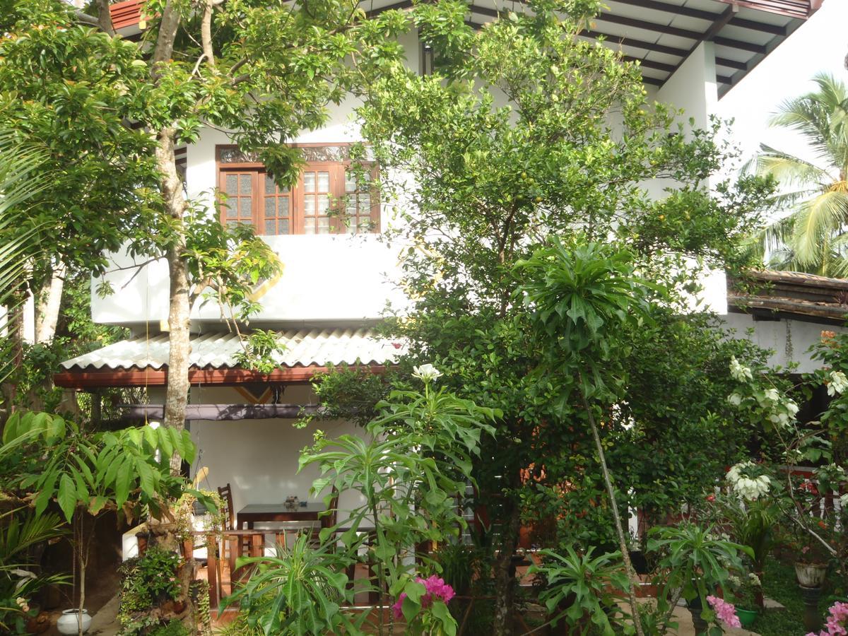 New Jaya Villa Bentota Exterior photo