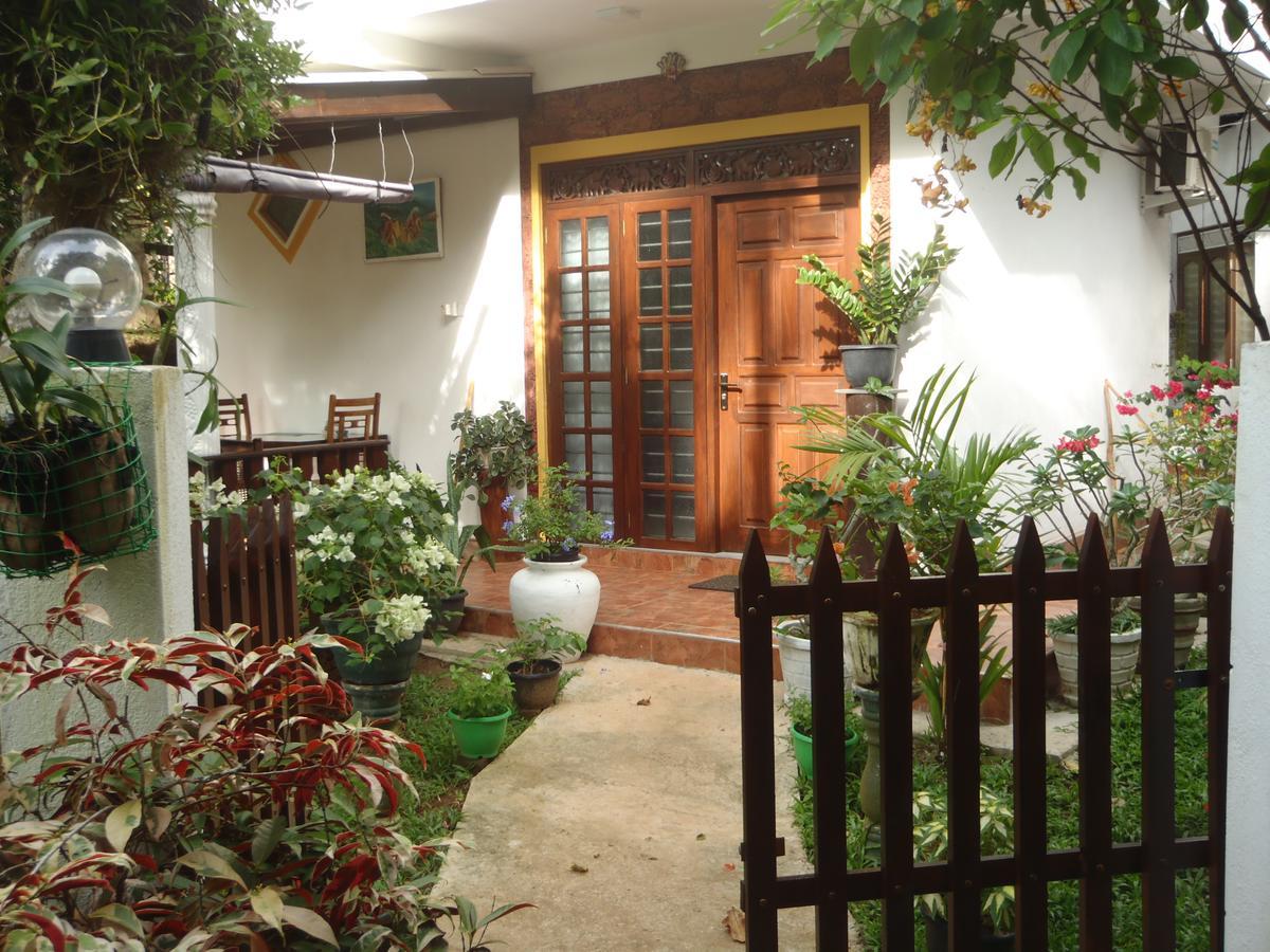 New Jaya Villa Bentota Exterior photo